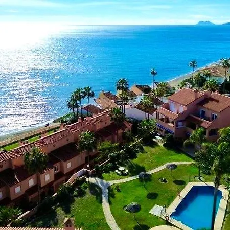 Apartment No1 - Beachfront Estepona, Close To Port, 2 Bedroom, 2 Bathroom, Sleeps 5