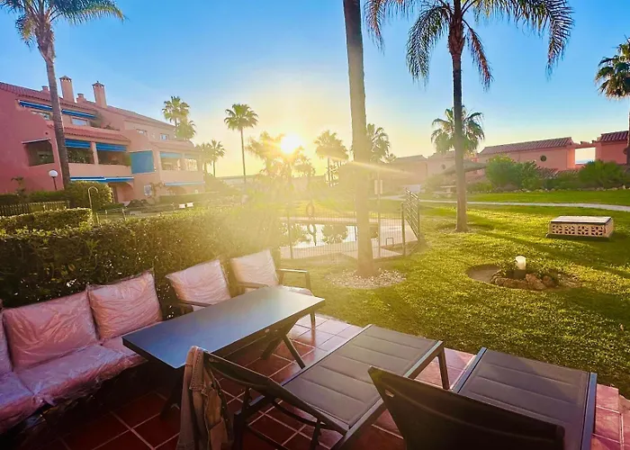 No1 - Beachfront Estepona, Close To Port, 2 Bedroom, 2 Bathroom, Sleeps 5