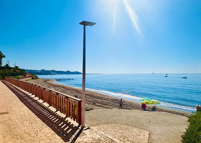 No1 - Beachfront Estepona, Close To Port, 2 Bedroom, 2 Bathroom, Sleeps 5