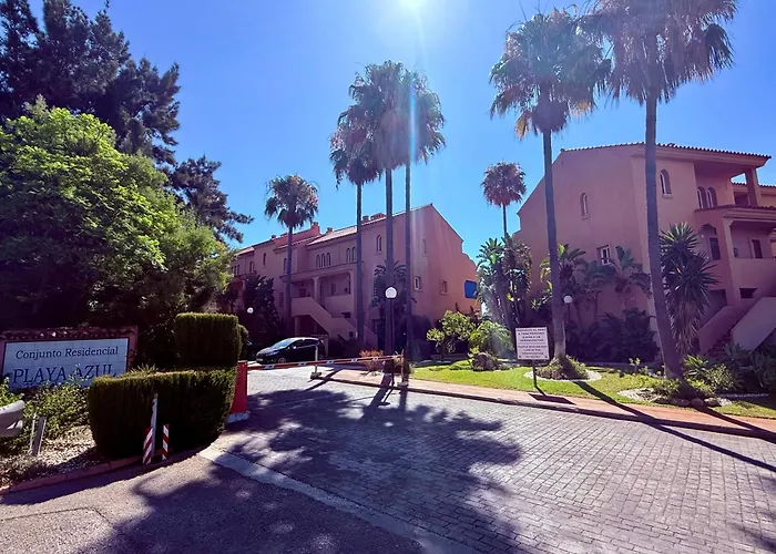 Appartement No1 - Beachfront Estepona, Close To Port, 2 Bedroom, 2 Bathroom, Sleeps 5 Estepona